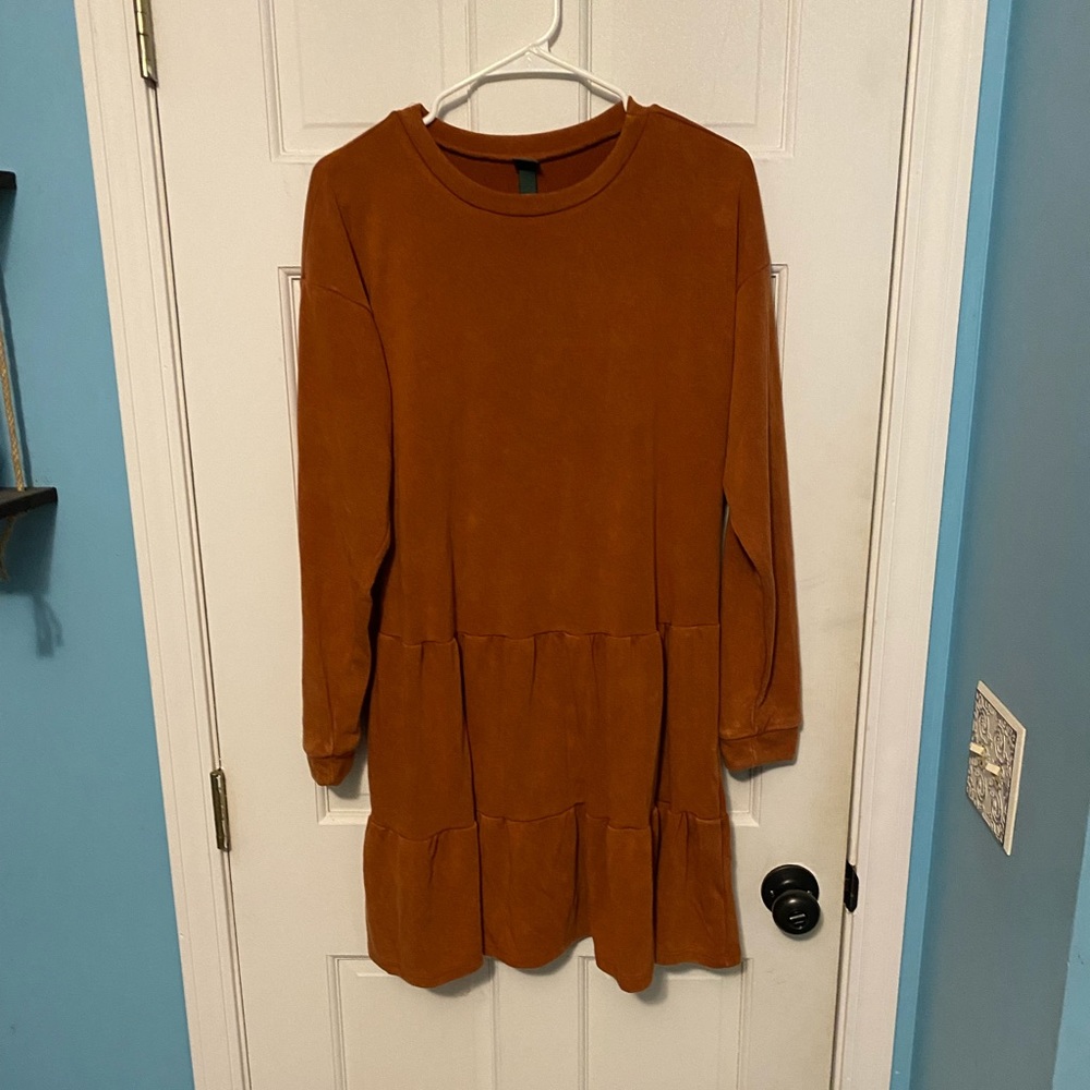 Women’s long sleeve dress